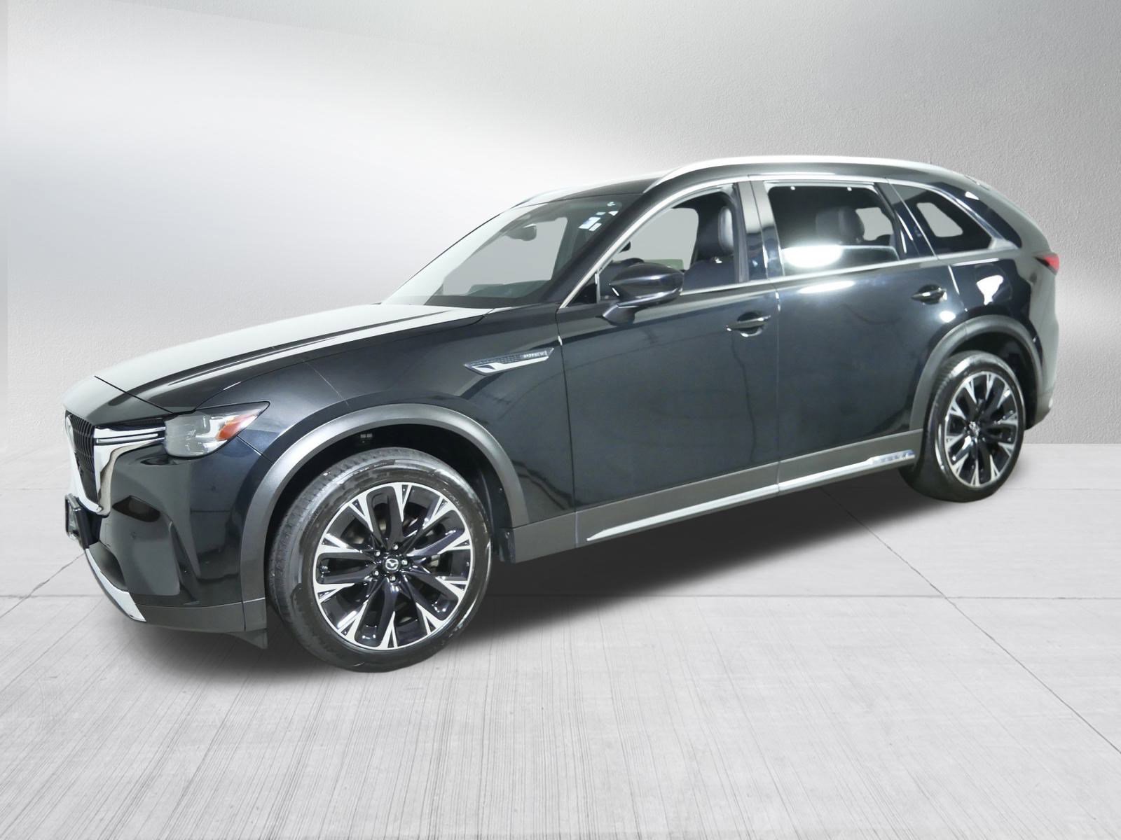 2024 Mazda CX-90 Premium Plus photo 3