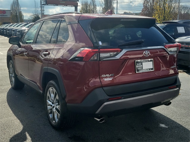 2019 Toyota RAV4 Limited photo 3