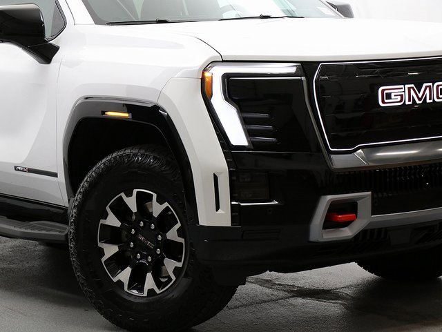 2026 Gmc Sierra EV AT4 photo 3