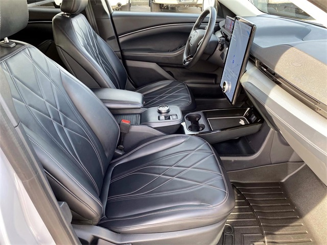 2021 Ford Mustang Mach-E Select photo 22