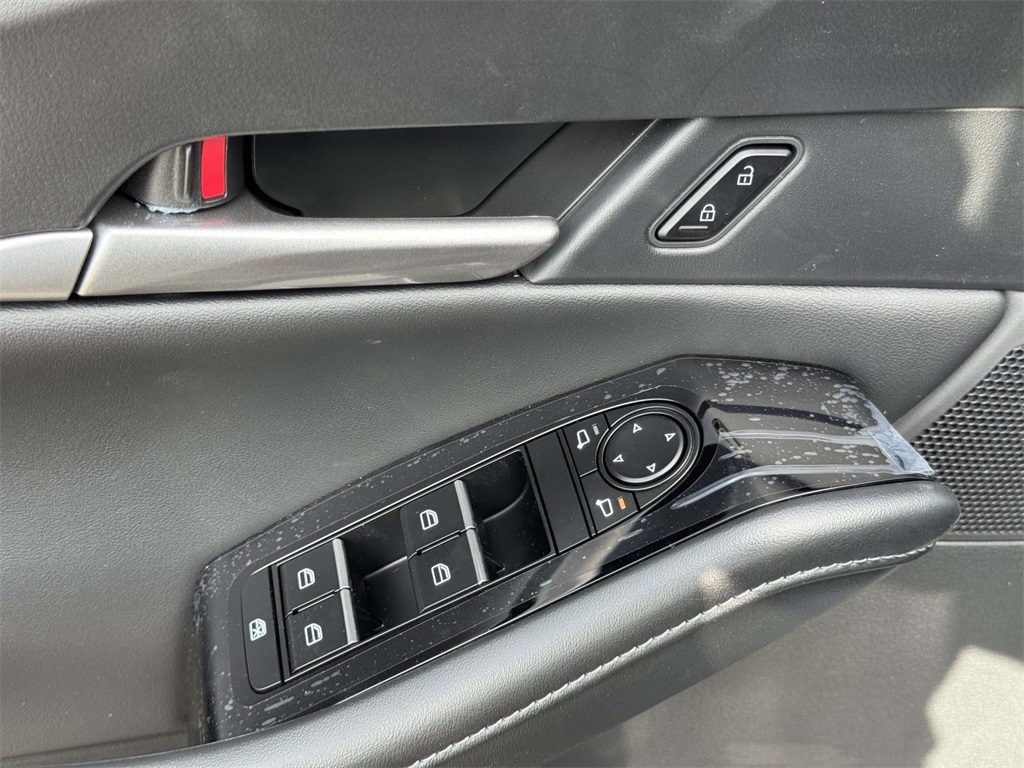 2025 Mazda CX-30 2.5 Select Sport photo 26