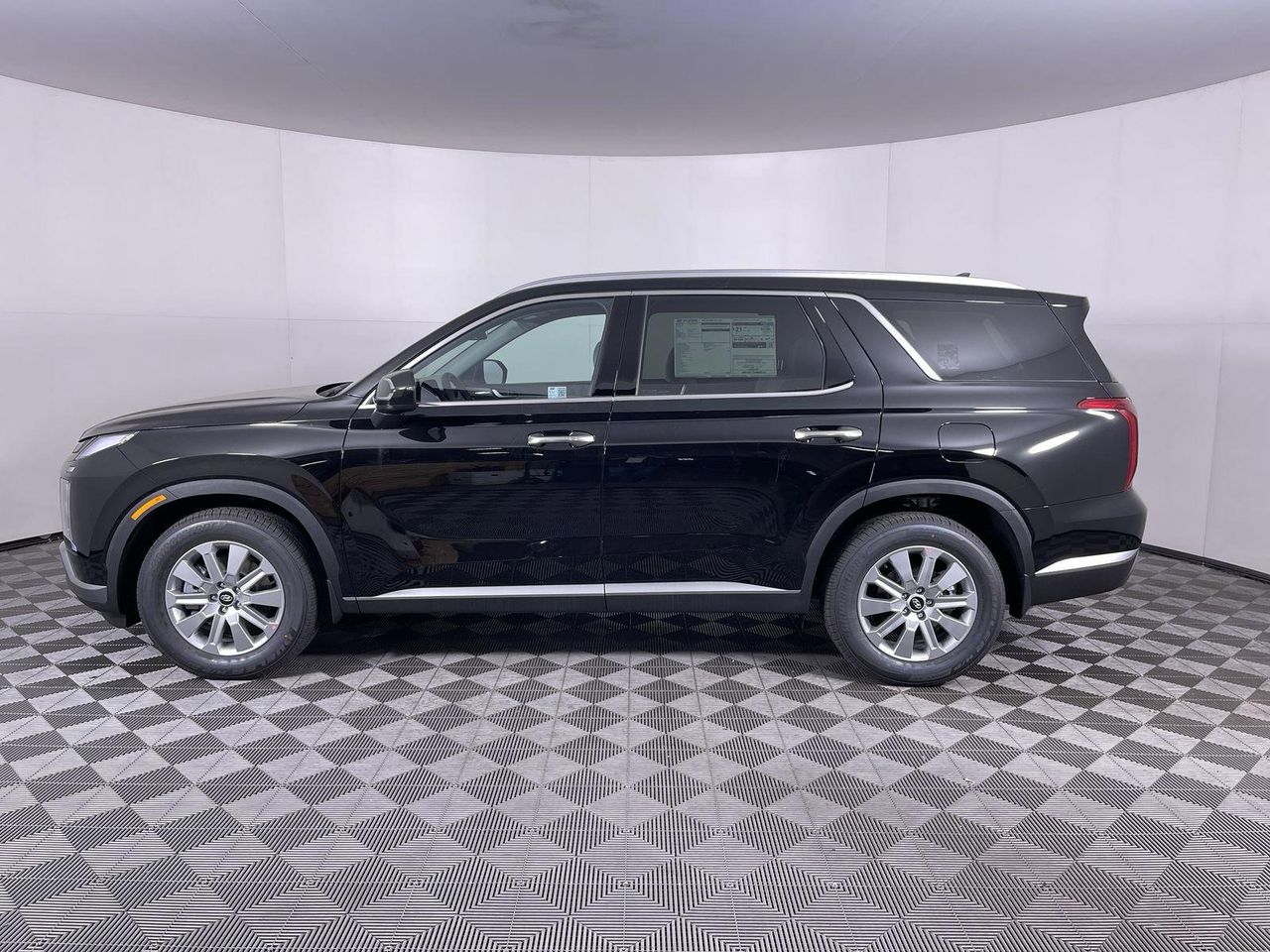 2025 Hyundai Palisade SEL photo 8