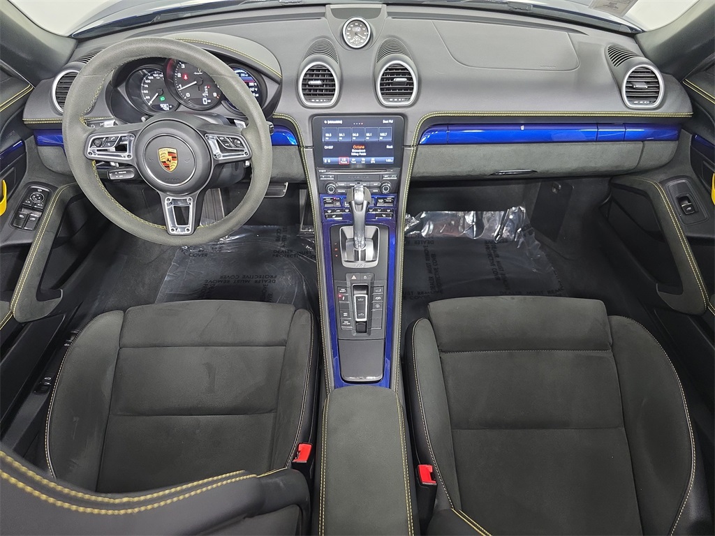 2023 Porsche Boxster Spyder photo 13