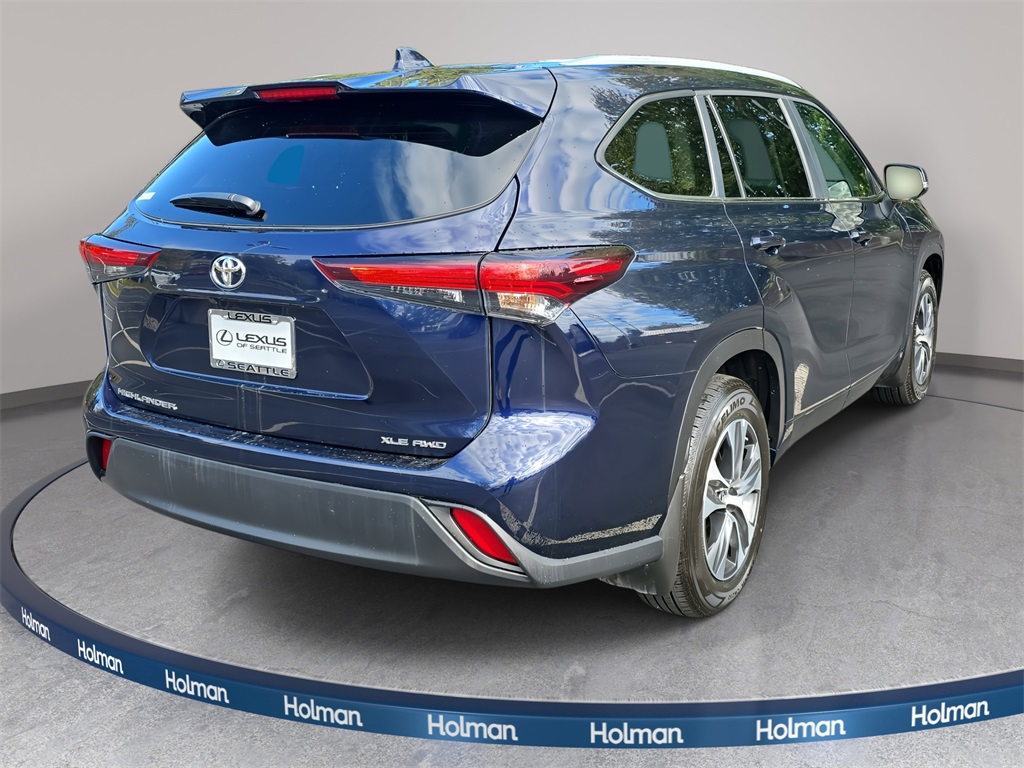2024 Toyota Highlander XLE photo 4