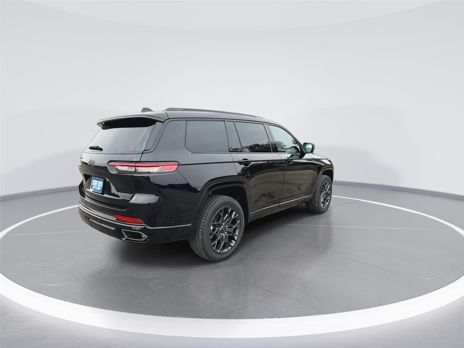 2025 Jeep Grand Cherokee L Summit photo 8