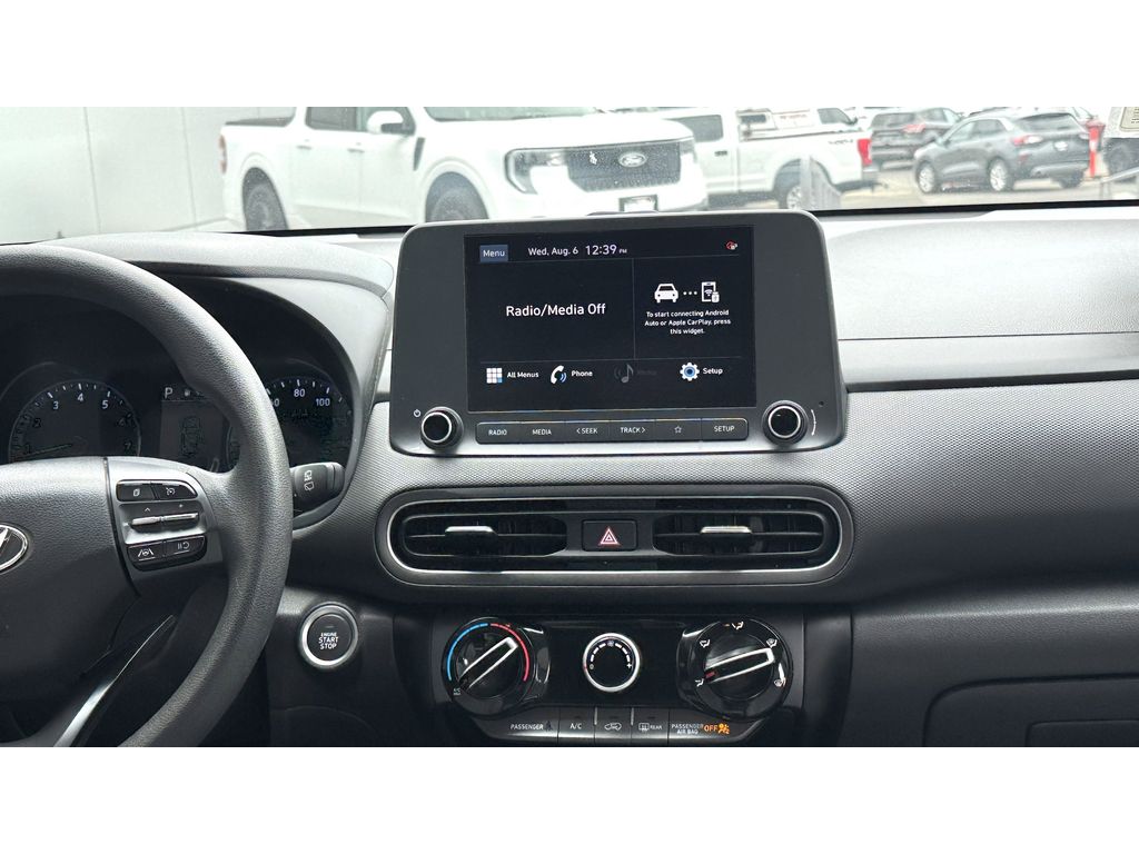 2023 Hyundai Kona SEL photo 12