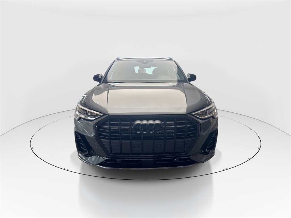 2025 Audi Q3 S line Premium Plus photo 3