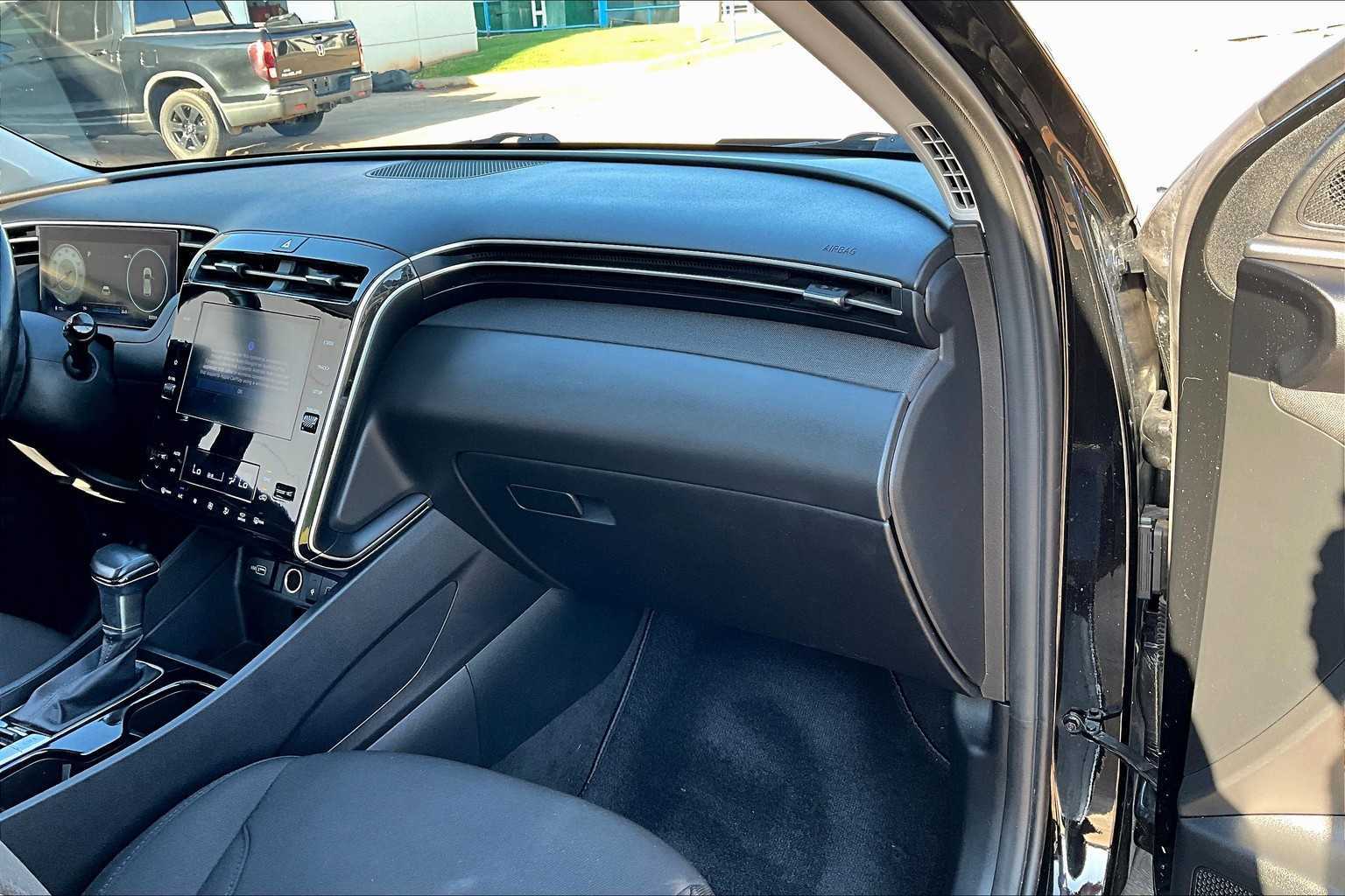 2022 Hyundai Tucson SEL Convenience photo 15