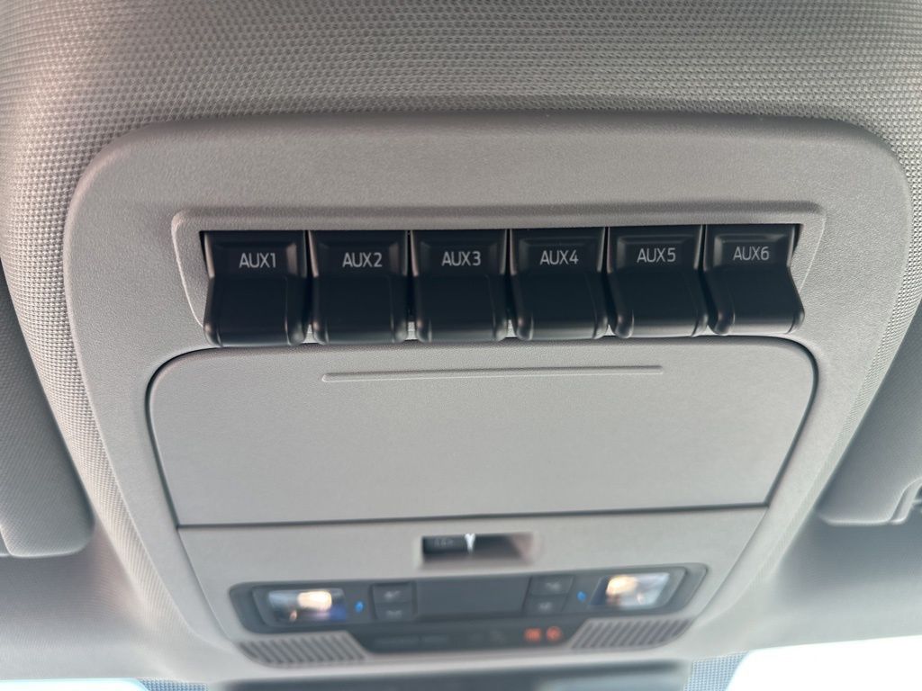 2026 Ford F-350 XLT photo 21