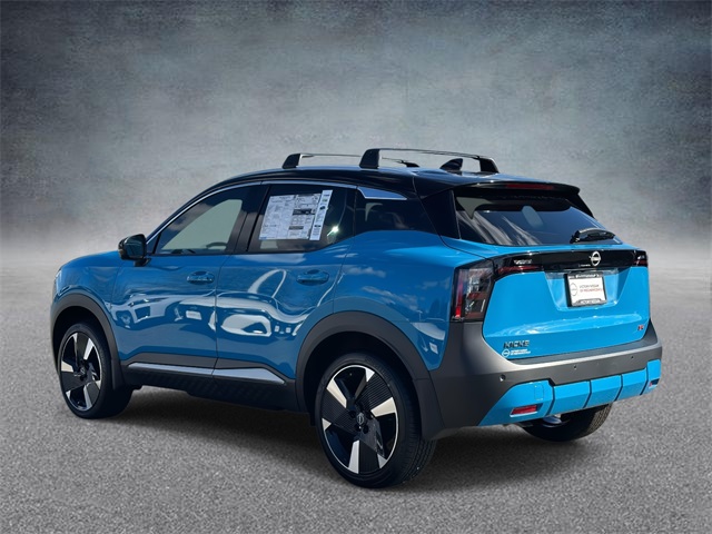 2025 Nissan Kicks SR photo 4