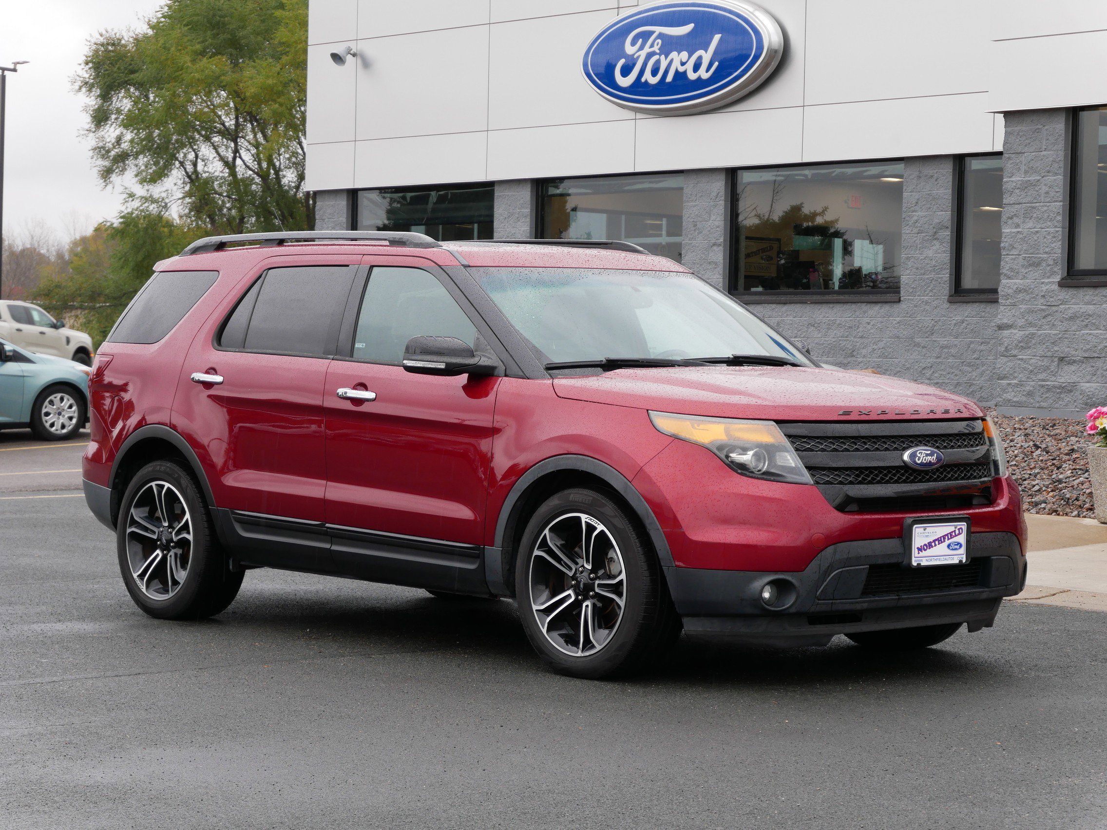 Used 2013 Ford Explorer Sport with VIN 1FM5K8GT7DGC71001 for sale in Northfield, Minnesota