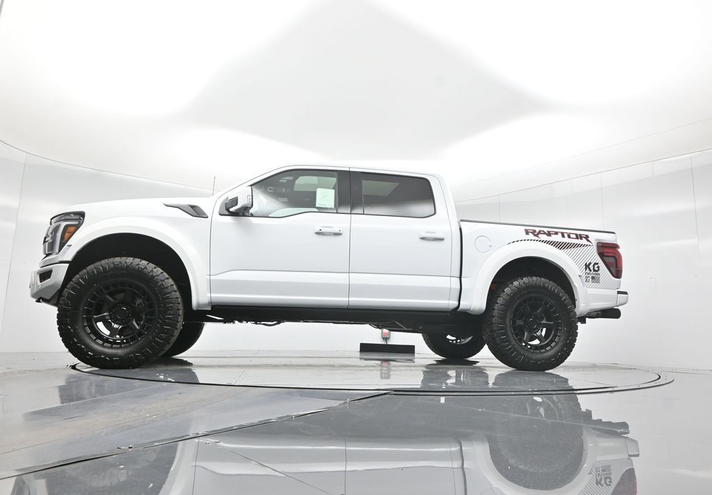 2025 Ford F-150 Raptor photo 58