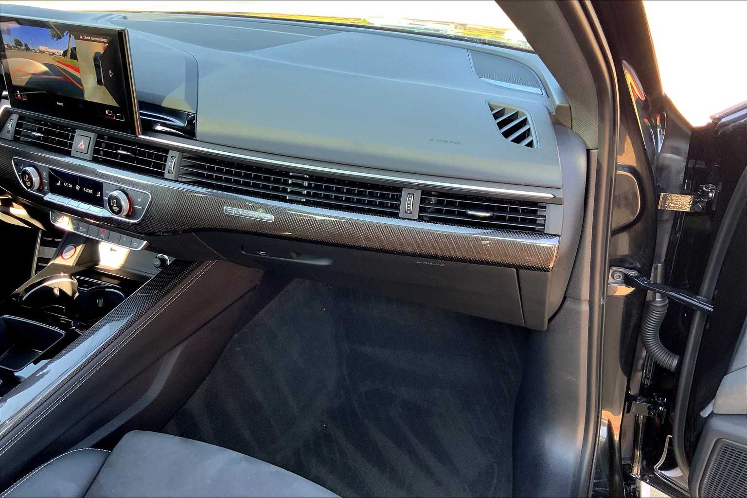 2022 Audi S4 Base Premium Plus photo 17
