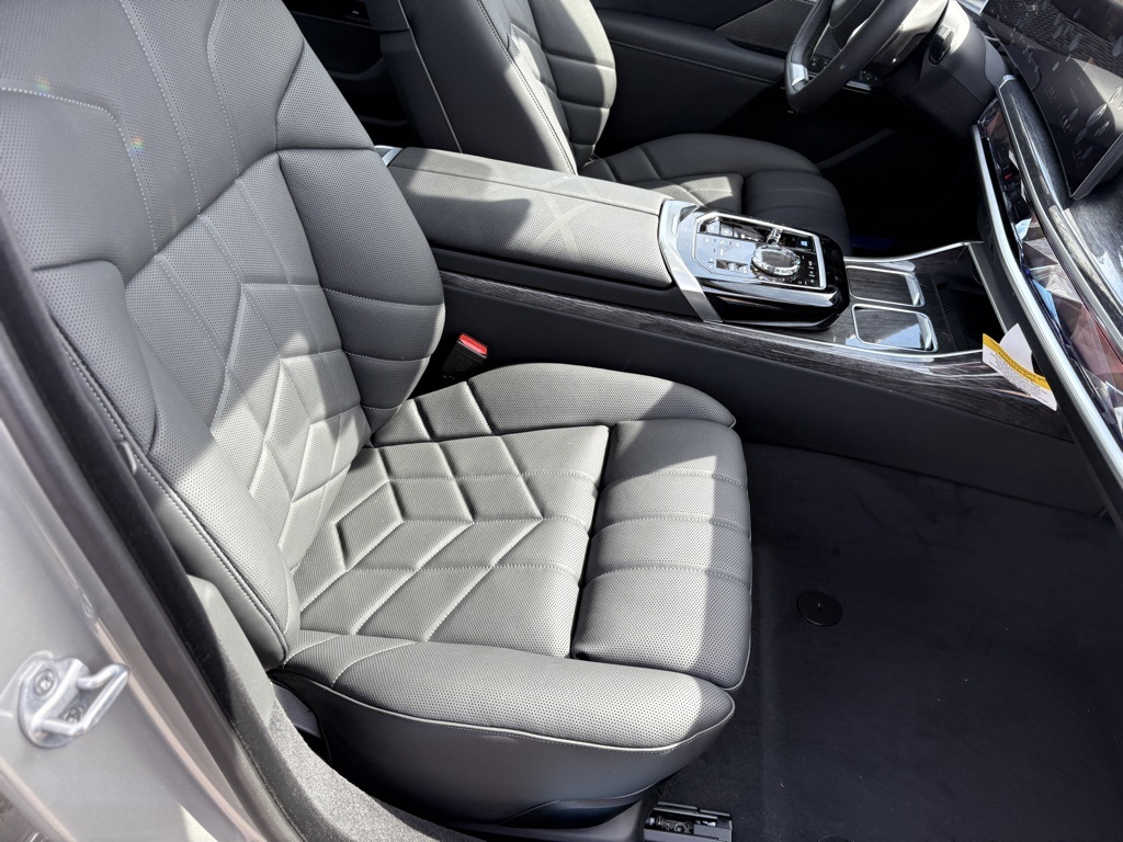 2025 Bmw i7 xDrive60 photo 21