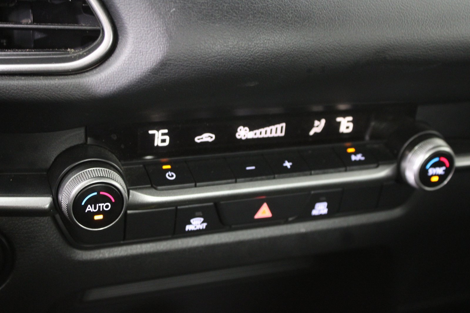 2022 Mazda CX-30 2.5 Select photo 2
