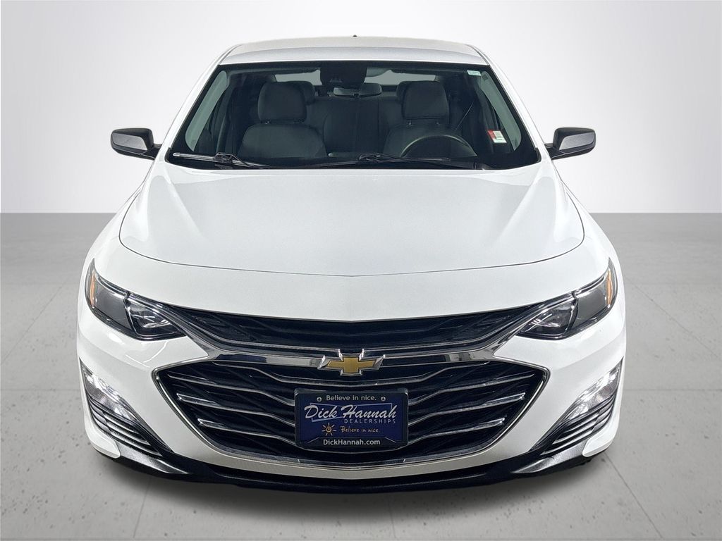2023 Chevrolet Malibu LS photo 3