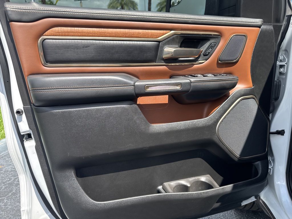 2023 Ram 1500 Laramie Longhorn photo 13