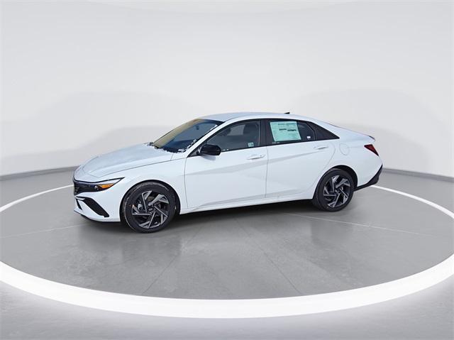 2025 Hyundai Elantra Hybrid SEL Sport photo 4