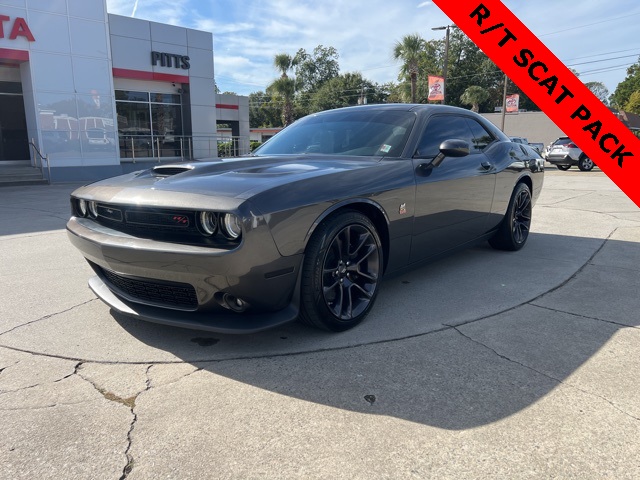 2020 Dodge Challenger R/T's photo