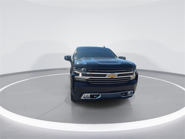 2022 Chevrolet Silverado 1500 High Country photo 3