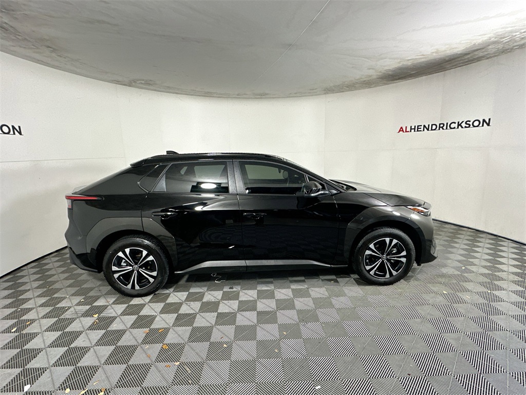 Used 2024 Toyota bZ4X XLE with VIN JTMAAAAA7RA049220 for sale in Coconut Creek, FL