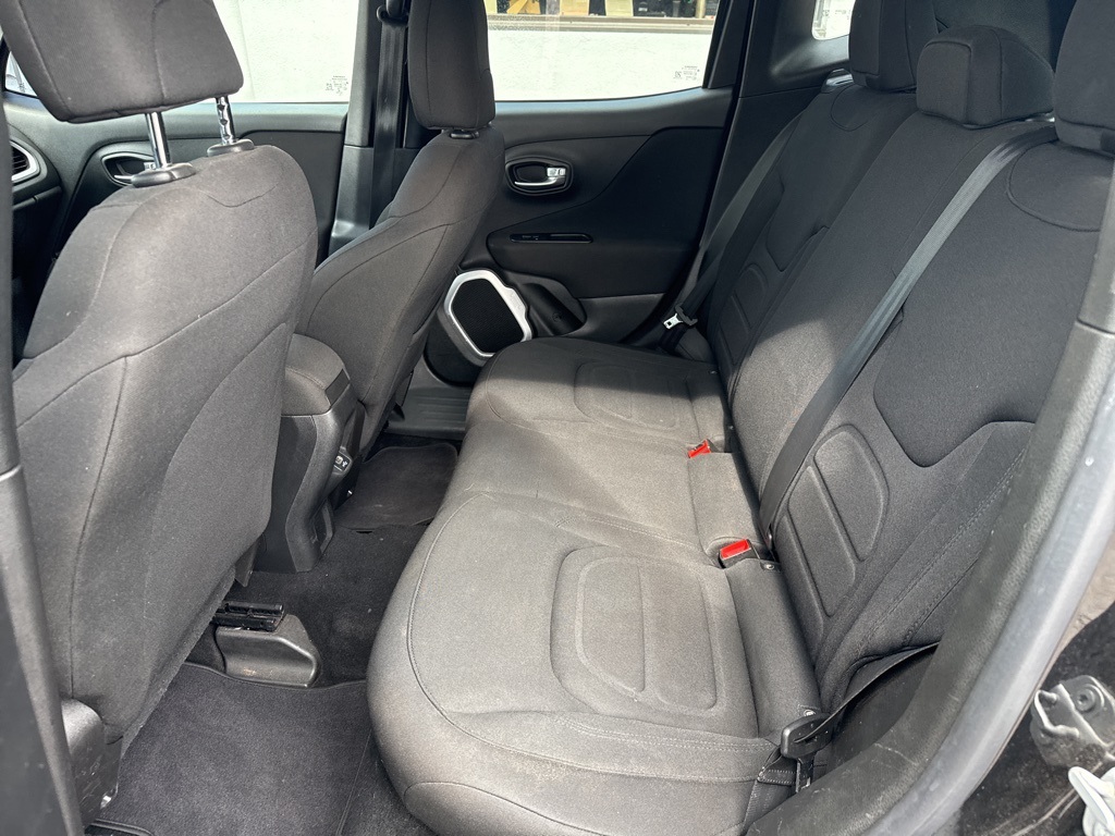 2018 Jeep Renegade Latitude North Edition photo 31