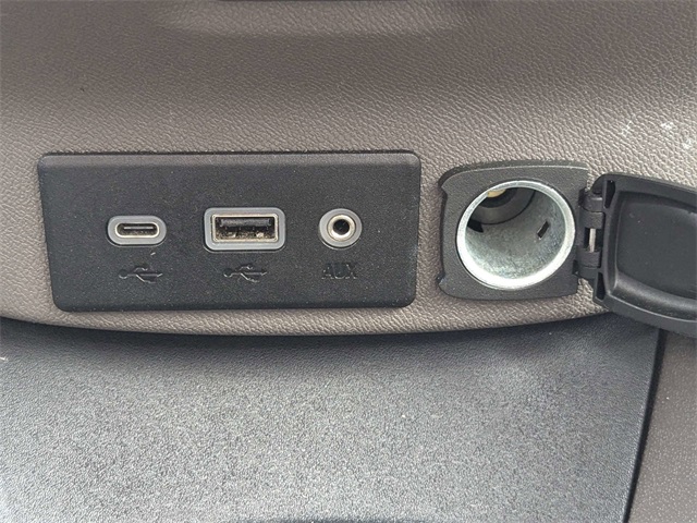 2022 Chevrolet Malibu LS photo 24