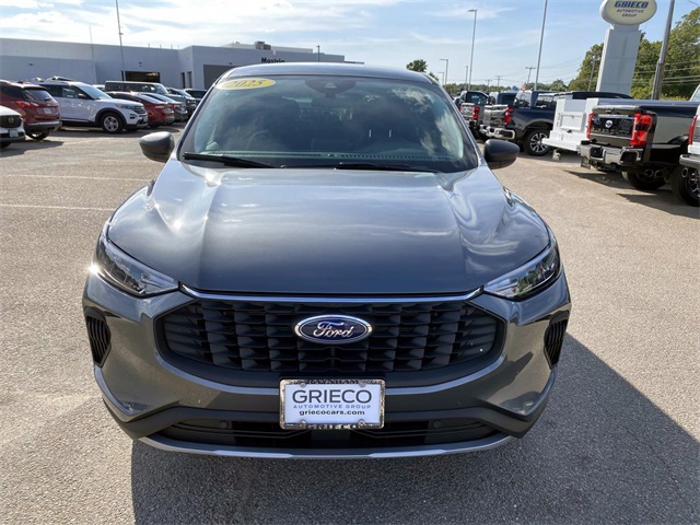 2025 Ford Escape Active photo 8