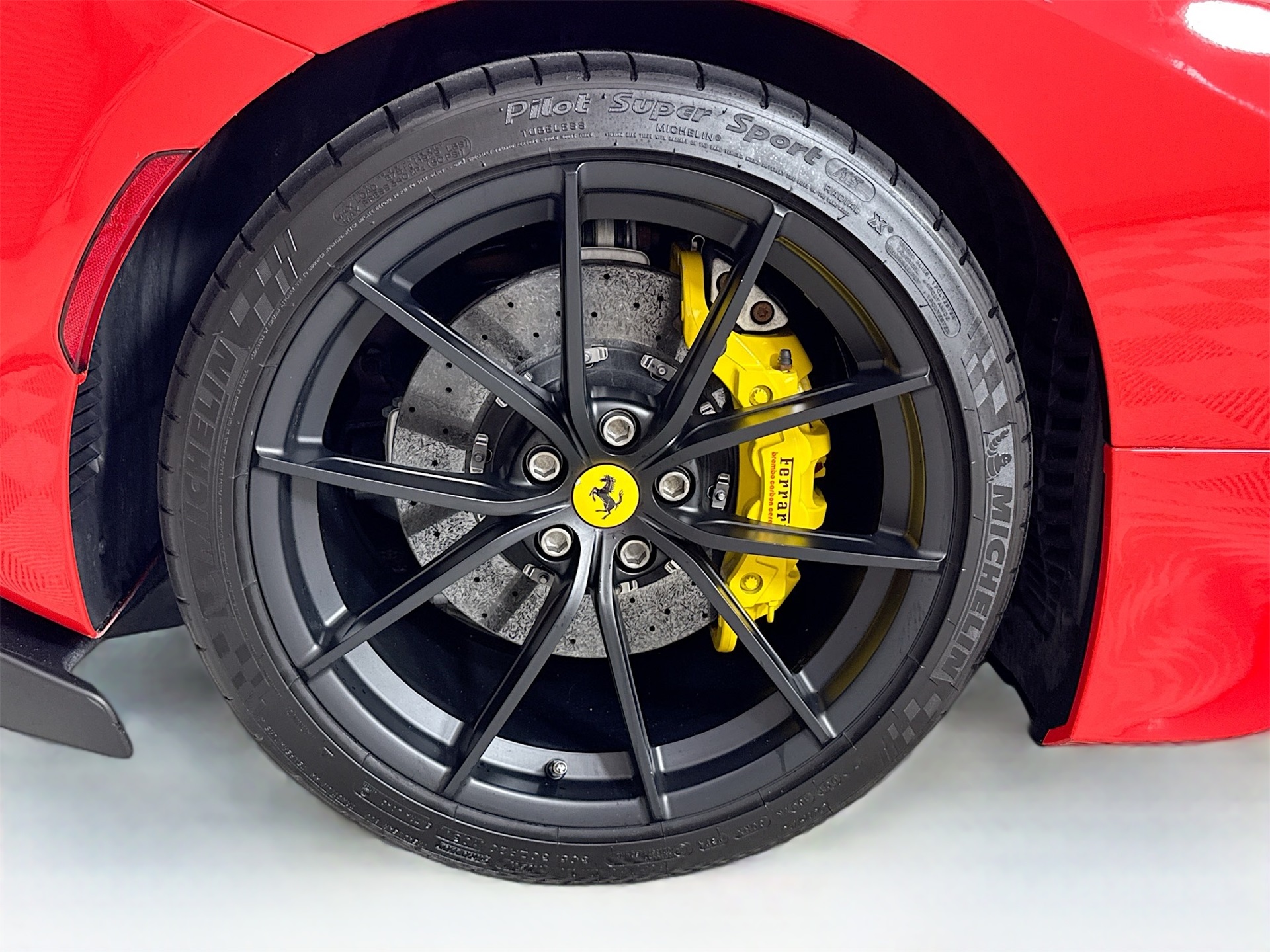 2020 Ferrari 488 Pista photo 21