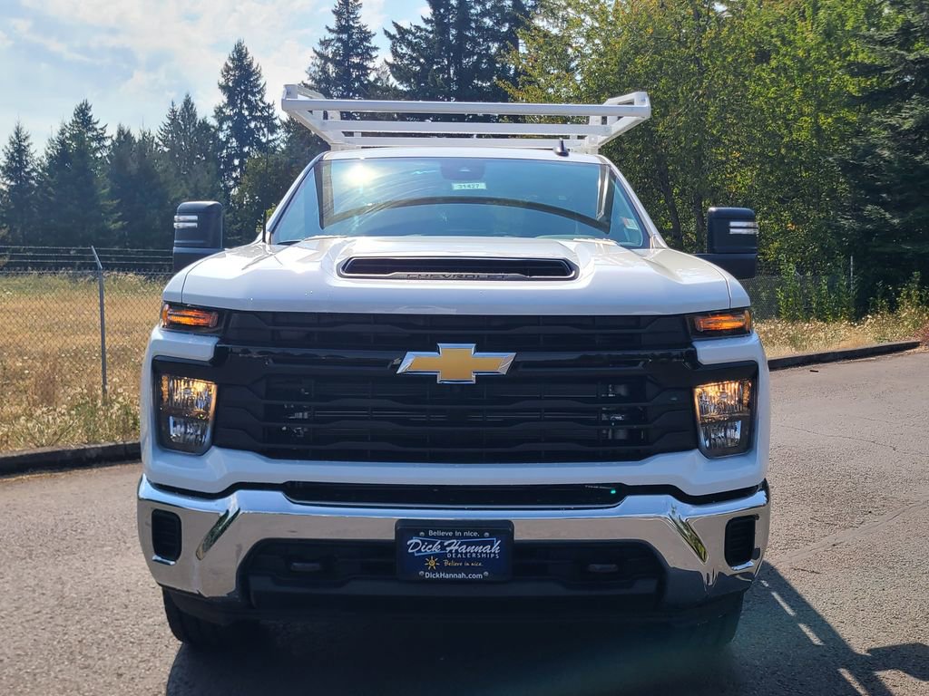 2025 Chevrolet Silverado 2500HD Work Truck photo 2