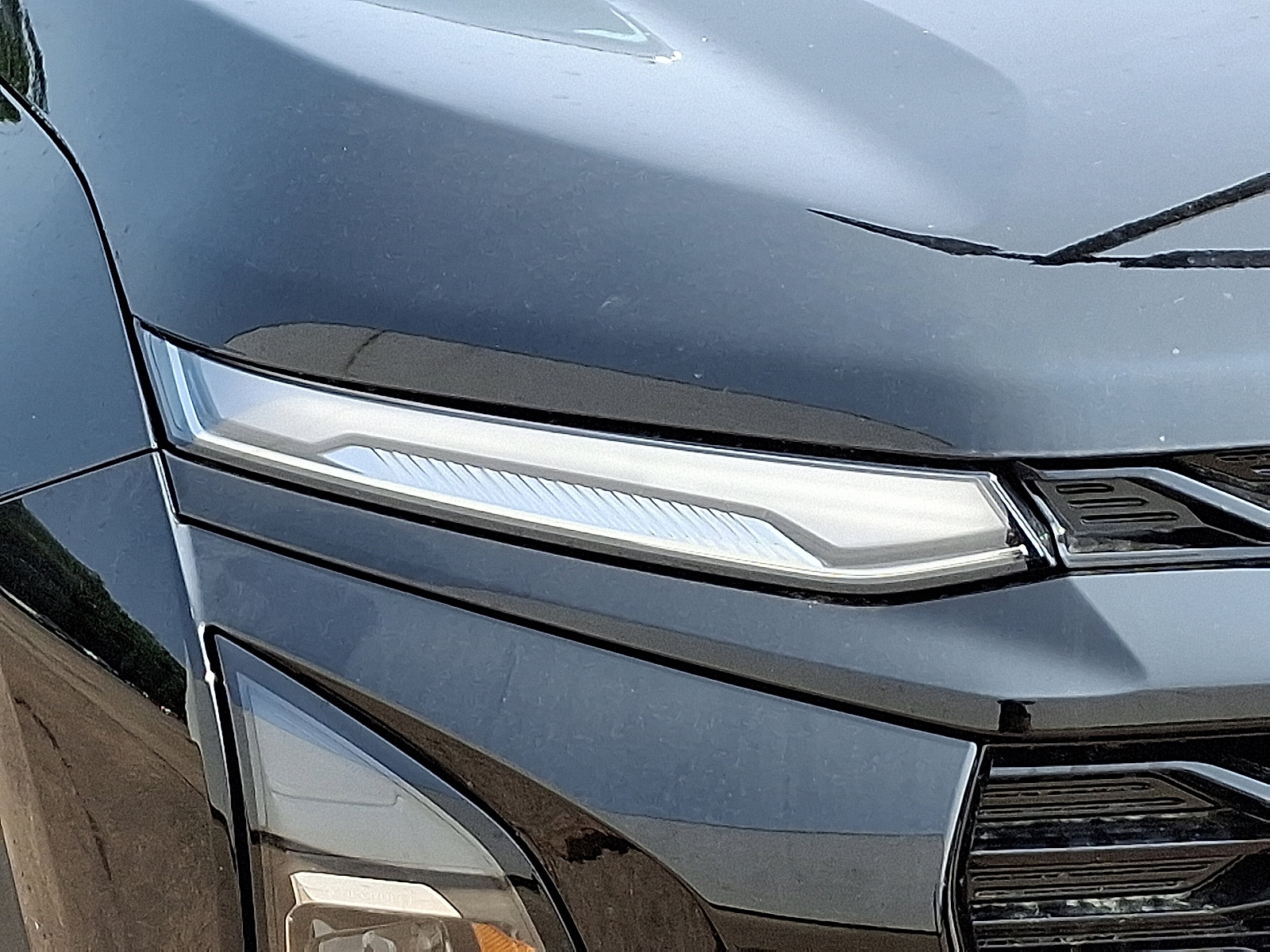 2026 Chevrolet Equinox RS photo 2