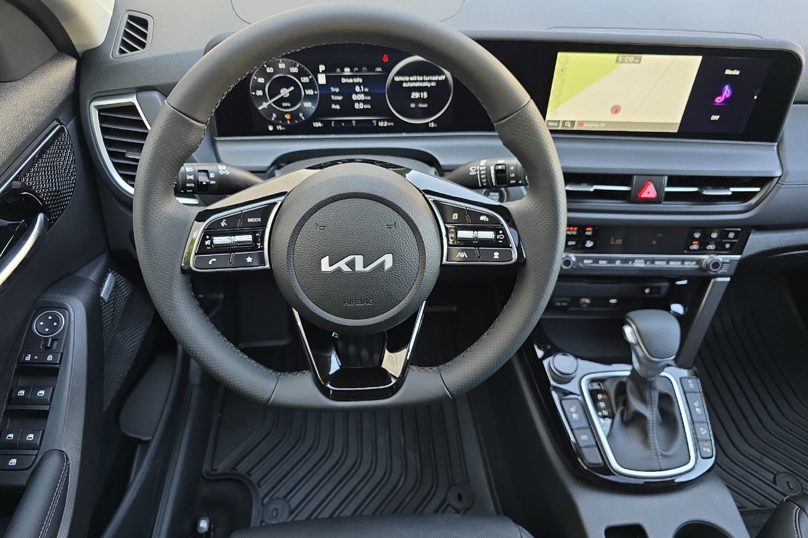 2026 Kia Seltos SX photo 10