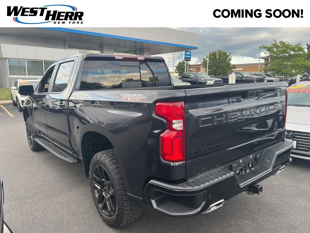 2022 Chevrolet Silverado 1500 LT Trail Boss photo 2