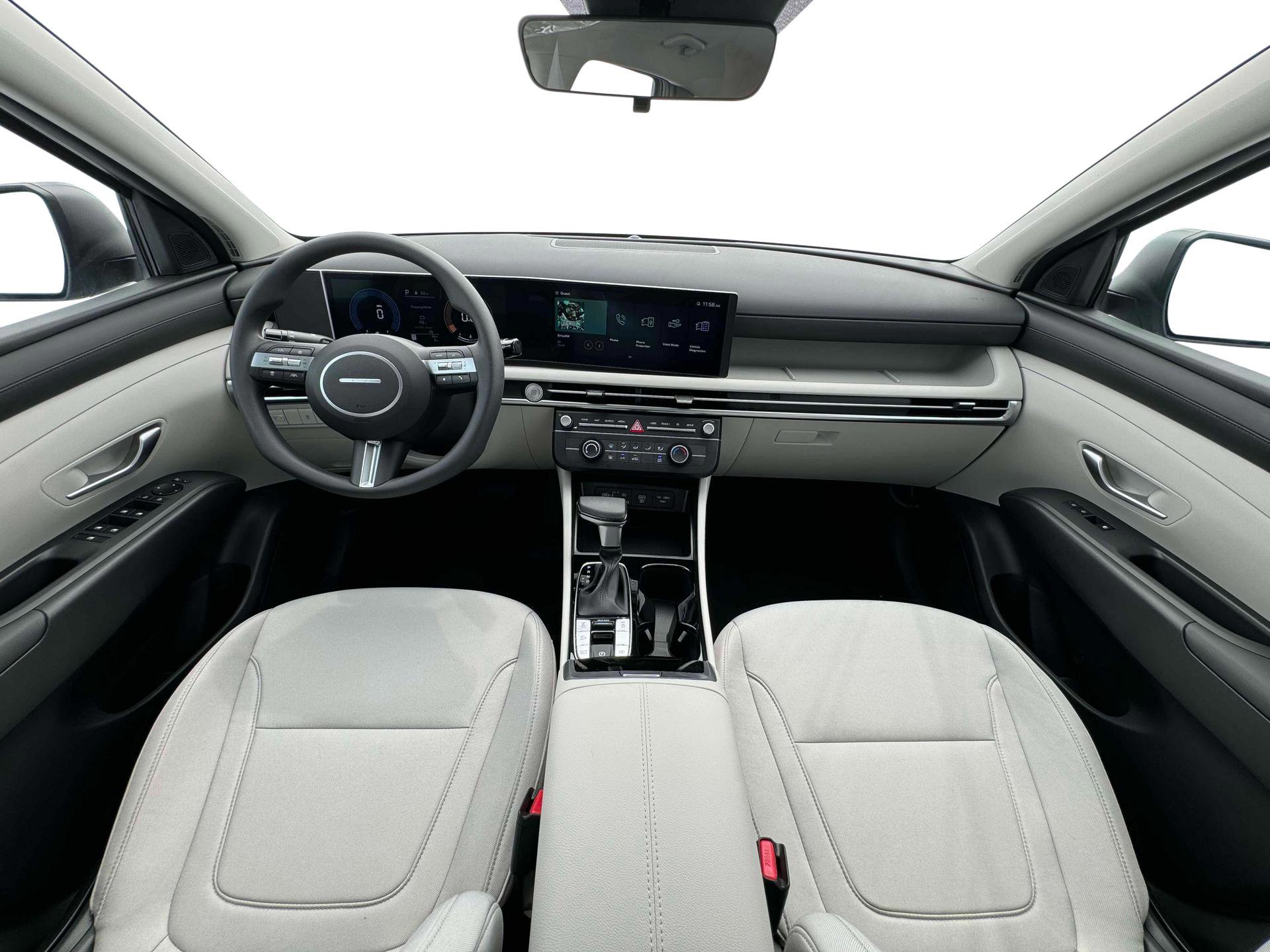 2025 Hyundai Tucson SE photo 13