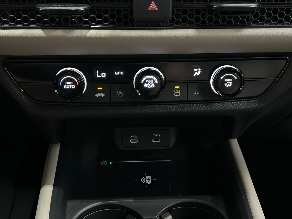 2026 Honda HR-V LX photo 17