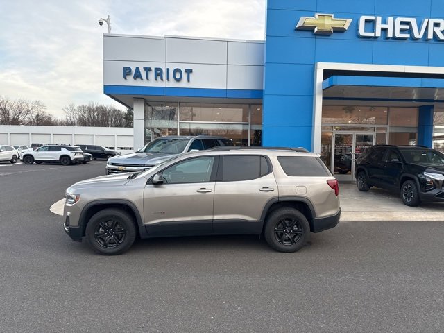 2023 GMC Acadia AT4's photo