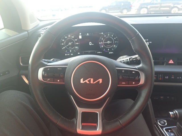 2023 Kia Sportage SX photo 15