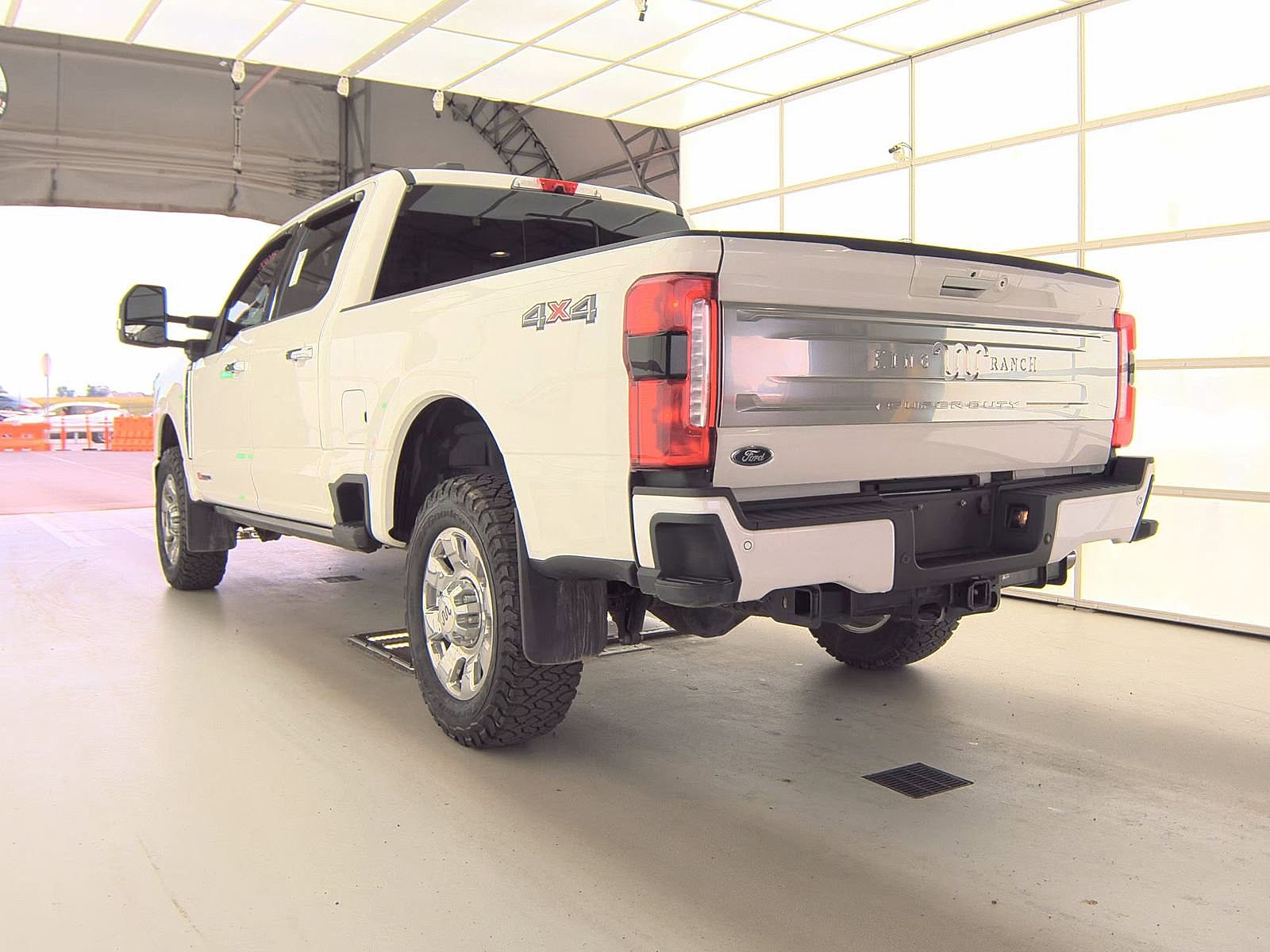 2024 Ford F-350 King Ranch photo 2