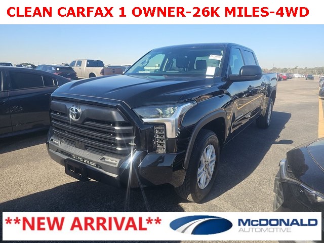 2022 Toyota Tundra SR5's photo