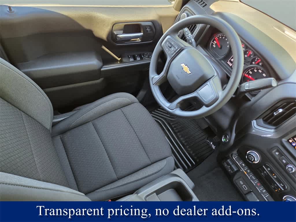 2025 Chevrolet Silverado 1500 Custom photo 16