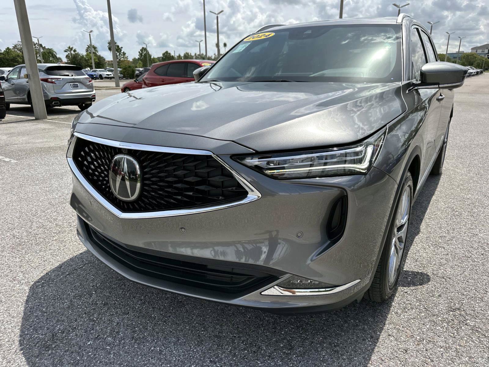 2024 Acura MDX SH-AWD Advance photo 8