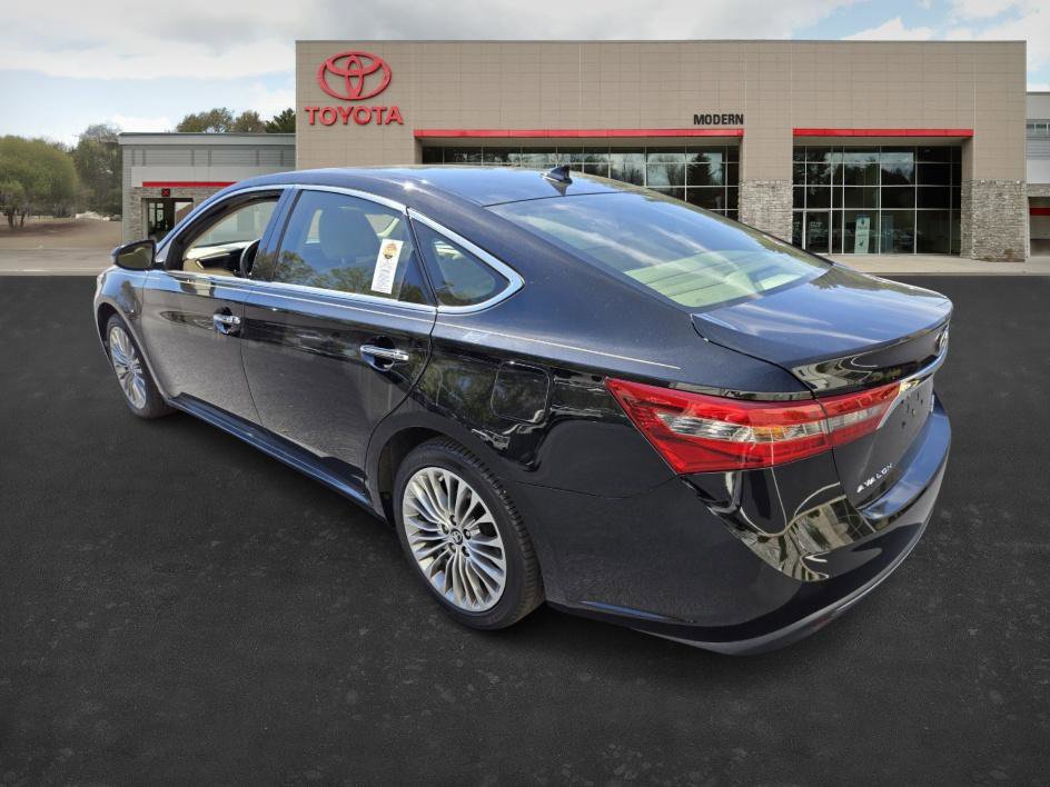 2018 Toyota Avalon Limited photo 7