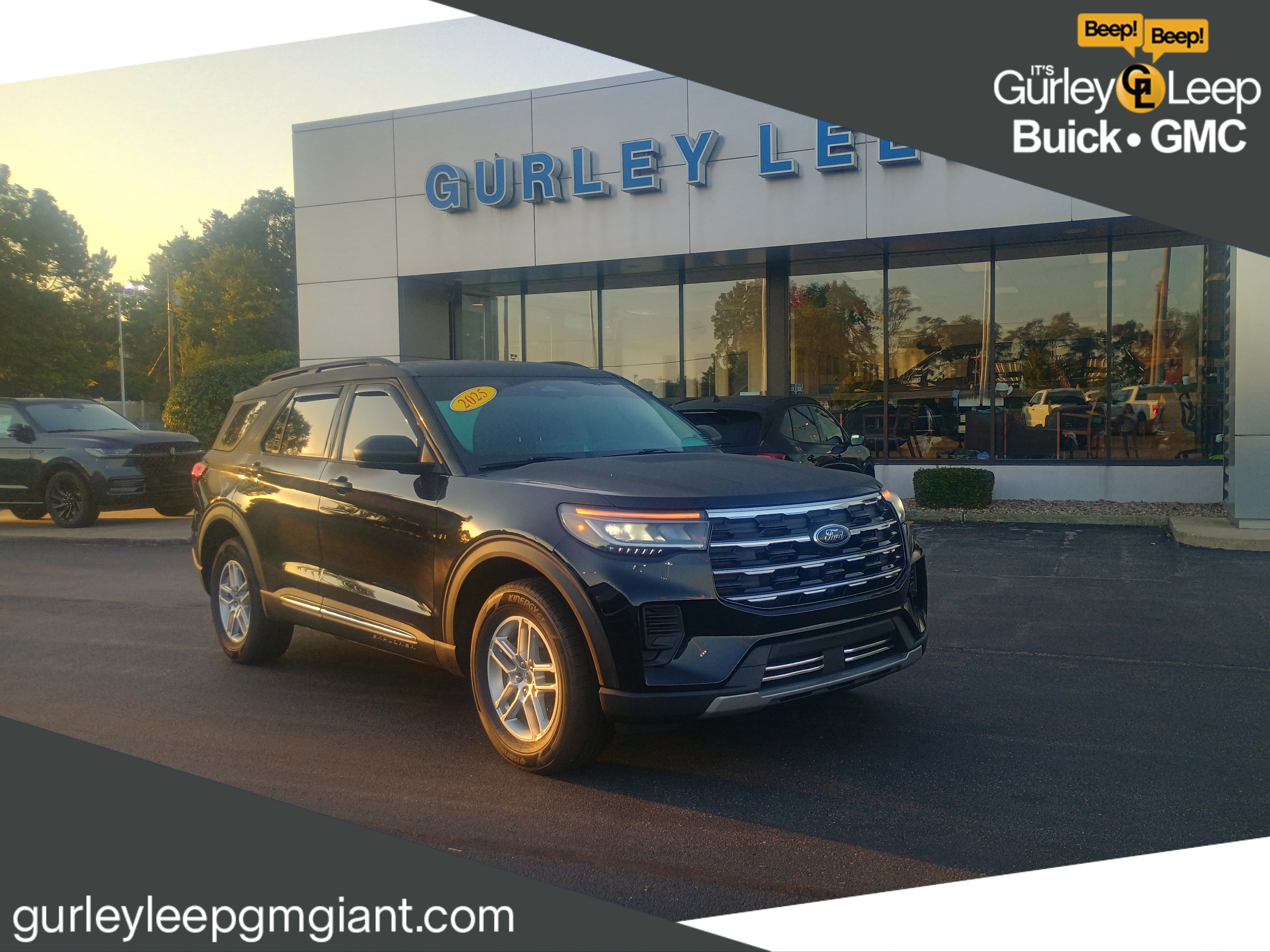 2025 Ford Explorer Active's photo