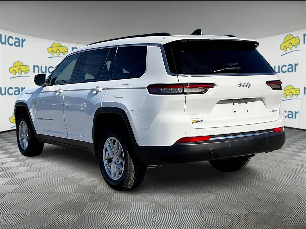 2025 Jeep Grand Cherokee Laredo X photo 4