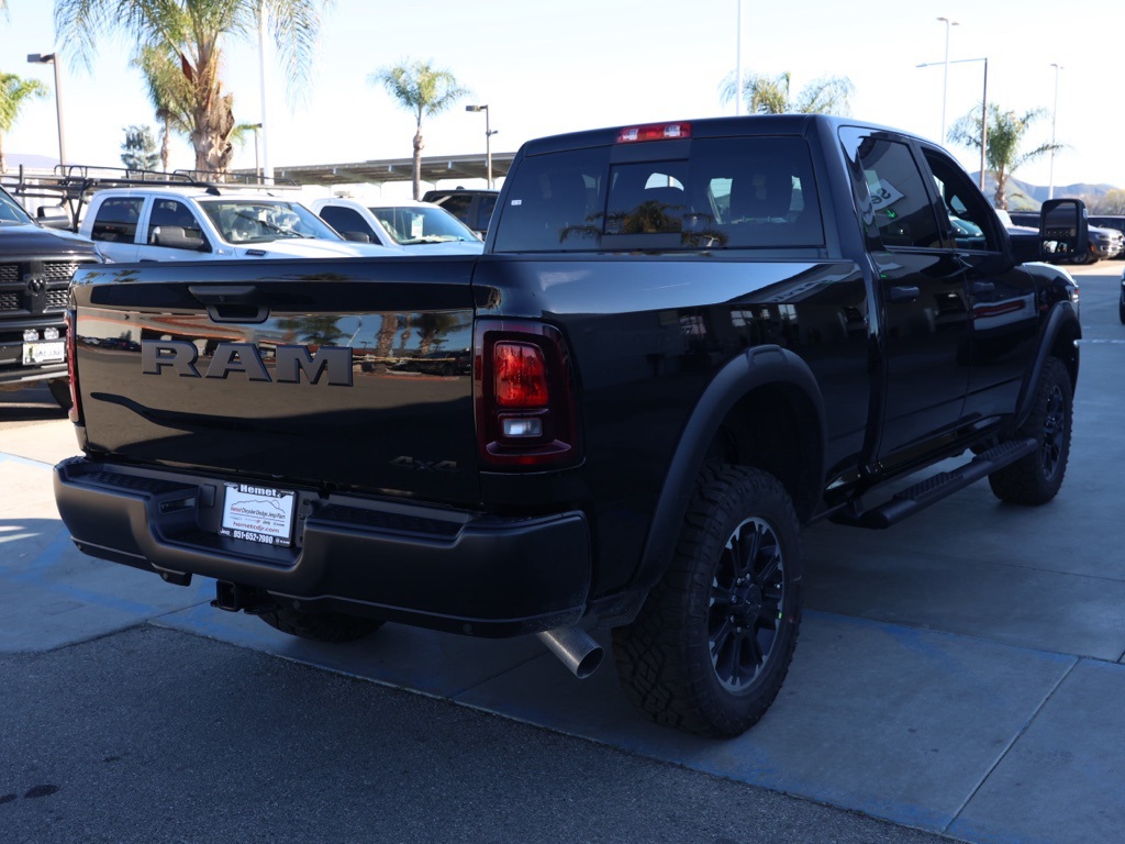 New 2026 Diamond Black Crystal Pearl-Coat Exterior Paint RAM Tradesman image 3