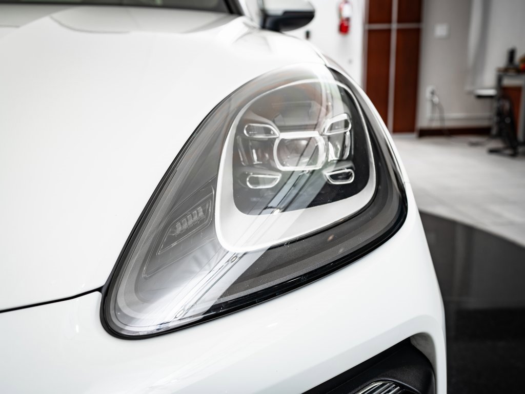 2021 Porsche Cayenne E-Hybrid photo 15