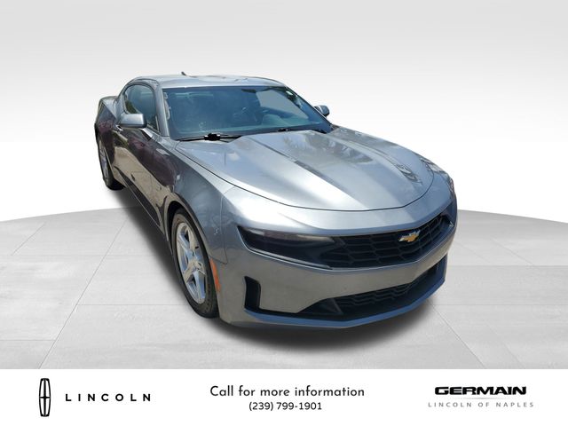 2022 Chevrolet Camaro 1LT photo 3