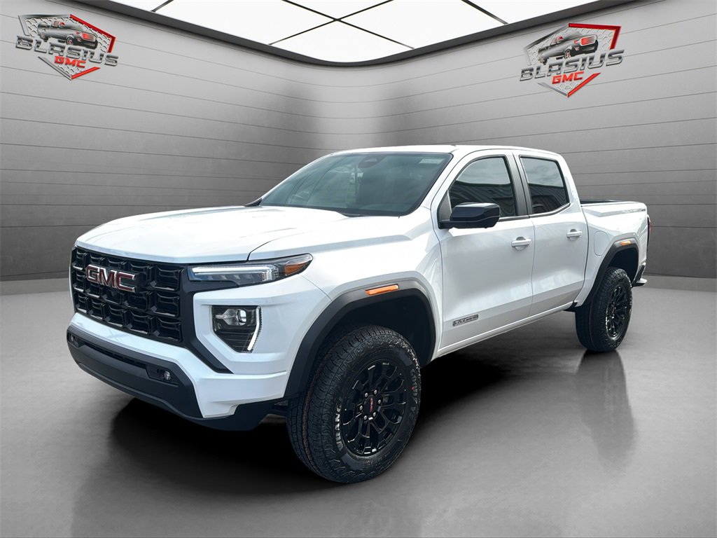 2026 GMC Canyon Elevation's photo