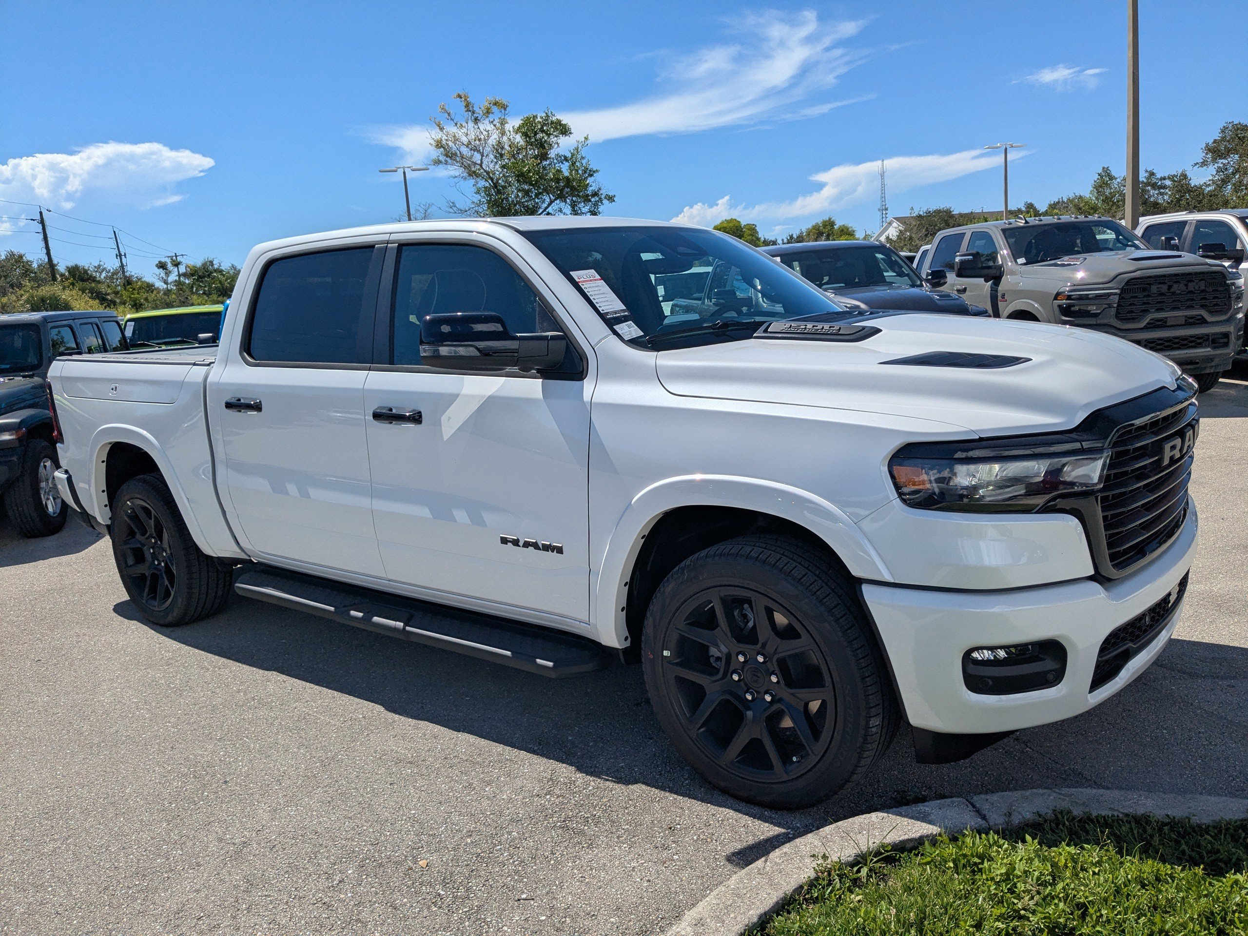 2026 Ram 1500 Laramie photo 2