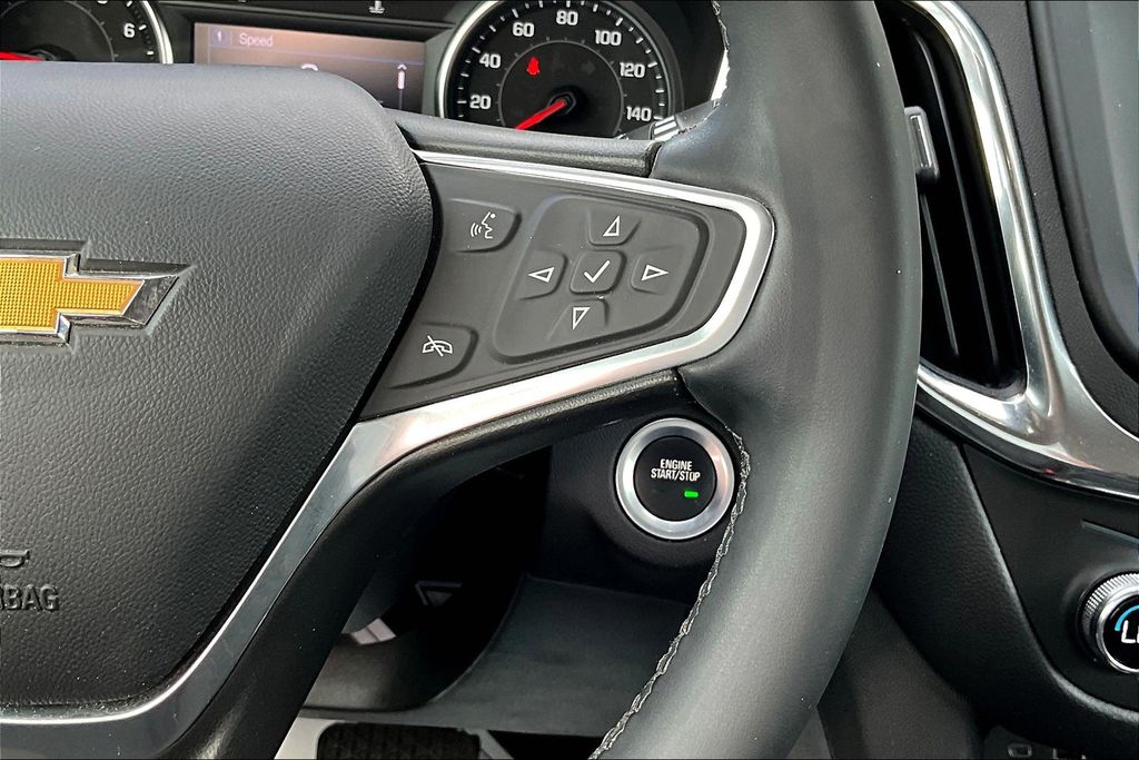 2023 Chevrolet Equinox LT photo 12
